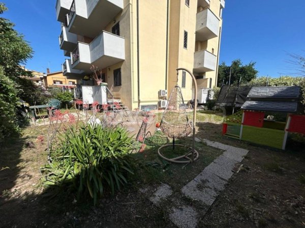 appartamento in vendita a Roma in zona Casalotti