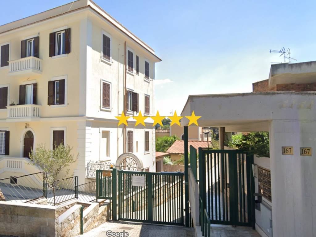 appartamento in vendita a Roma