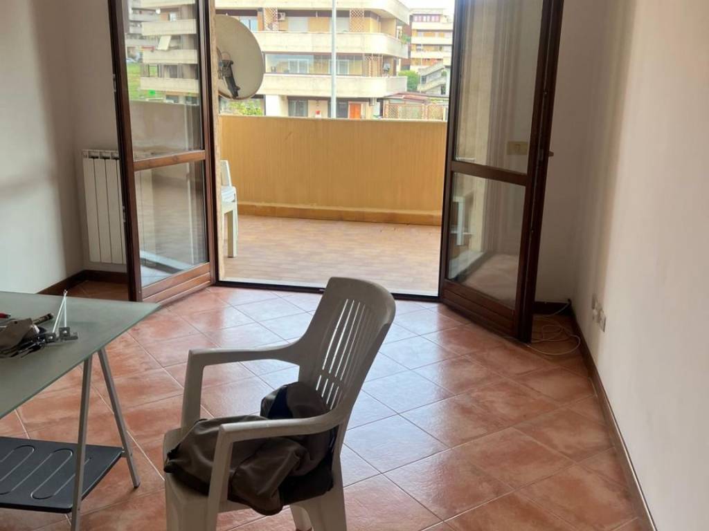 appartamento in vendita a Roma in zona Acilia