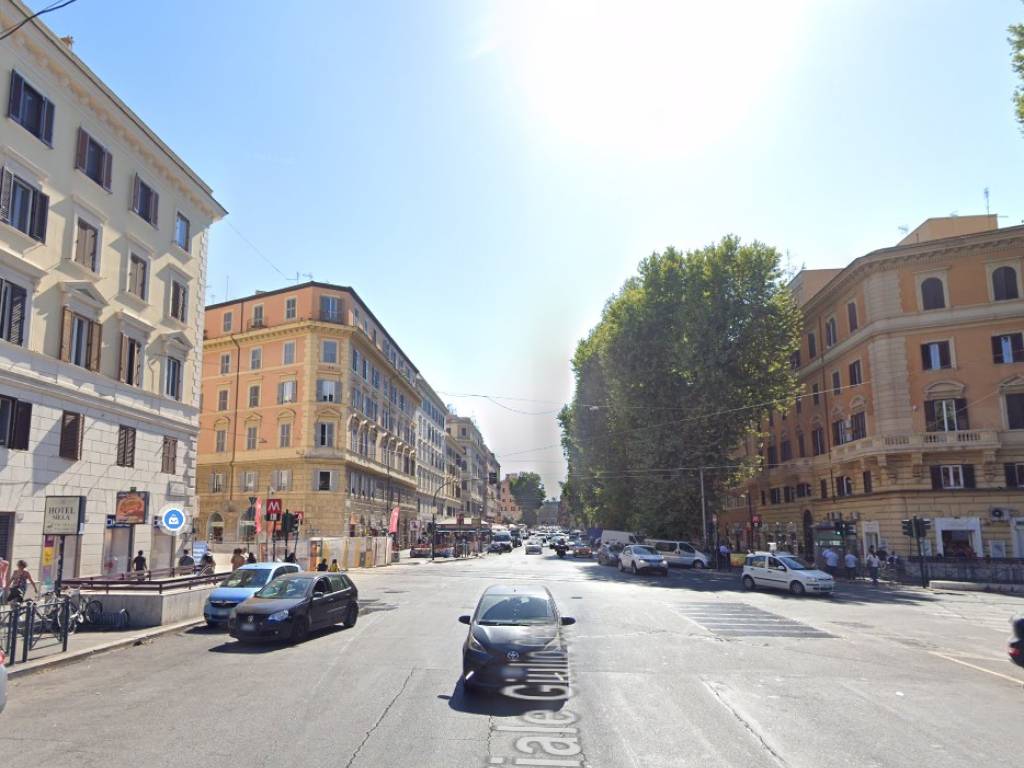 negozio in vendita a Roma