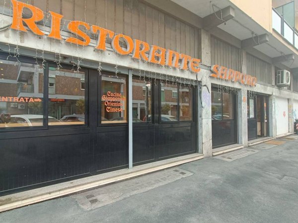 negozio in vendita a Roma in zona Monte Sacro/Talenti