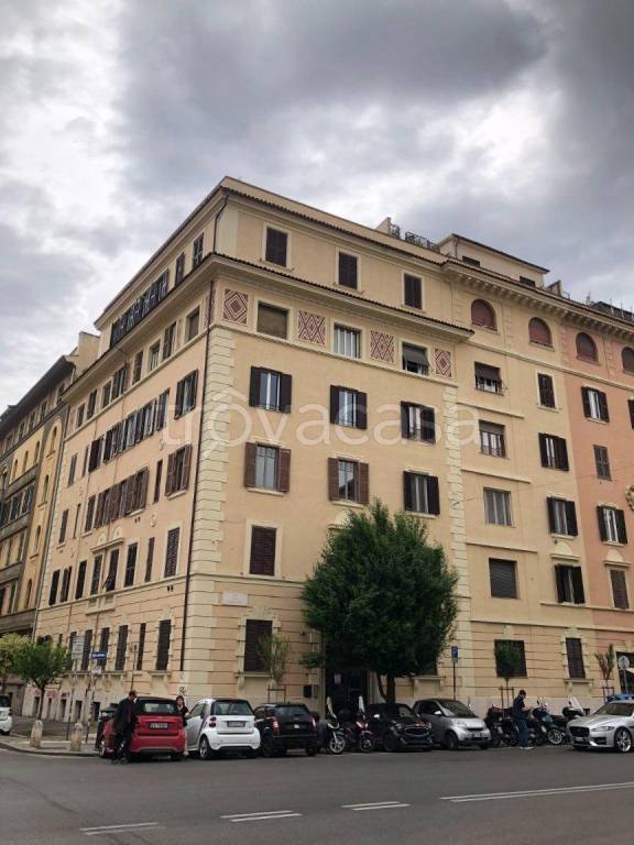 appartamento in vendita a Roma in zona Della Vittoria