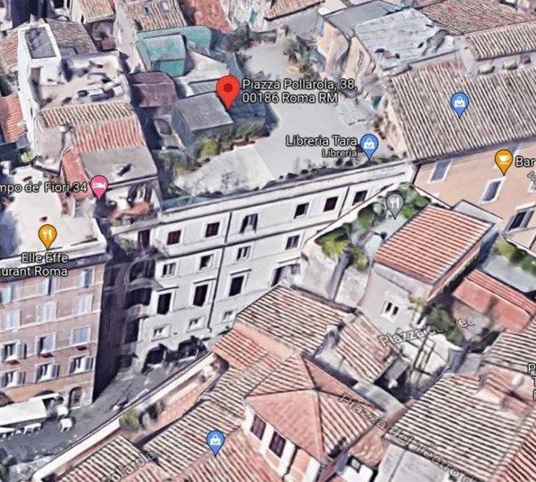 appartamento in vendita a Roma in zona Parione/Sant'Eustachio