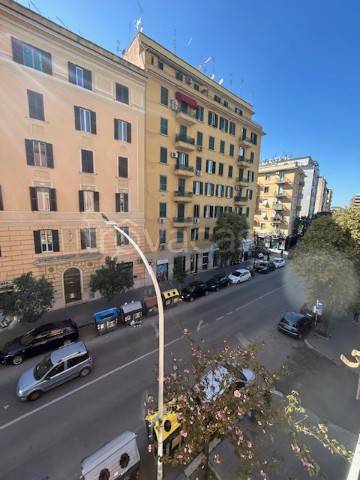 appartamento in vendita a Roma in zona Prenestino-Labicano