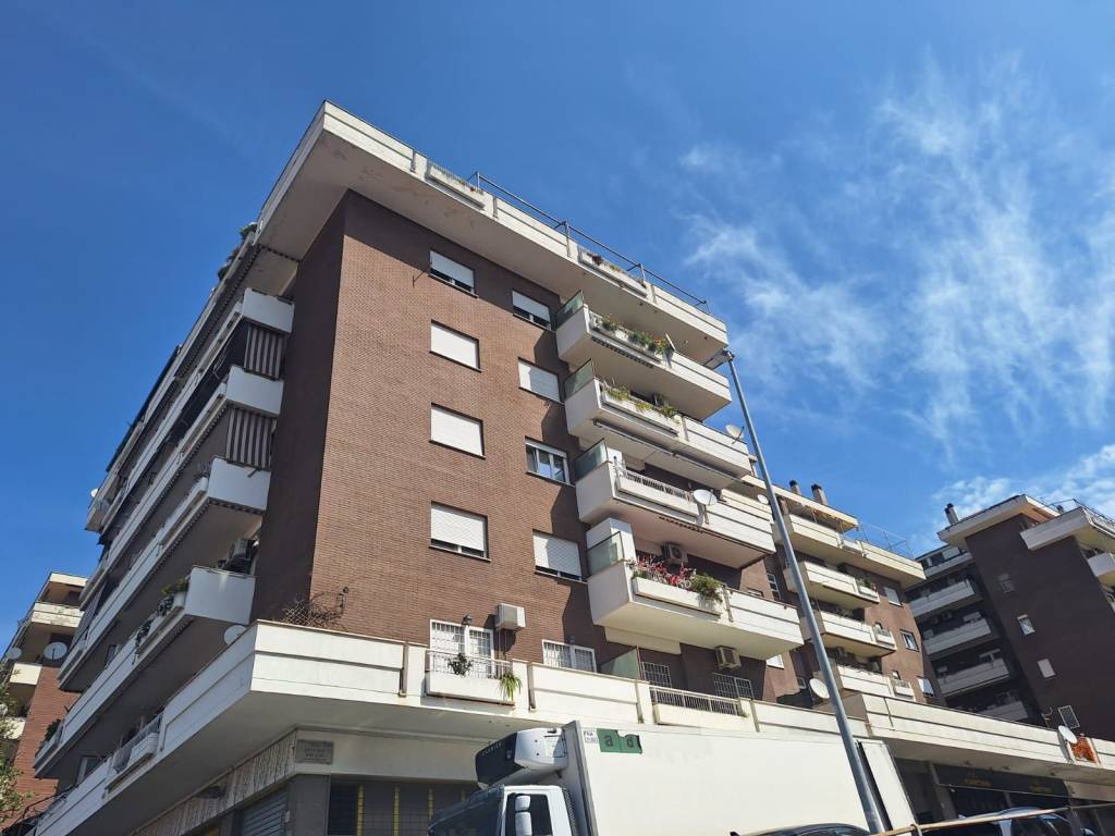 appartamento in vendita a Roma in zona Alessandrino