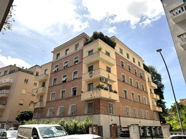 appartamento in vendita a Roma in zona Parioli