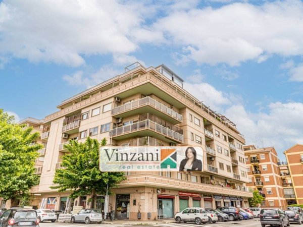 appartamento in vendita a Roma in zona Ostia
