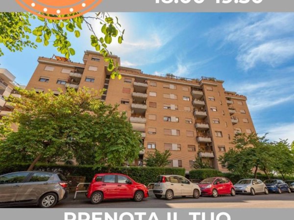 appartamento in vendita a Roma in zona Cinecittà