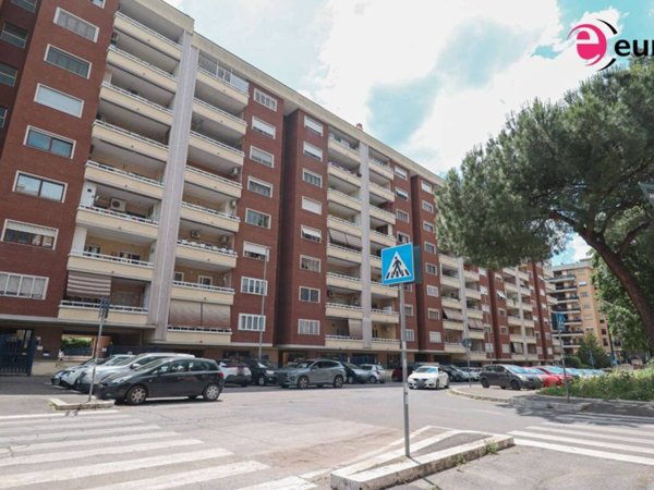 appartamento in vendita a Roma in zona Cinecittà