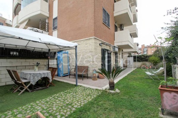 appartamento in vendita a Roma in zona Casalotti