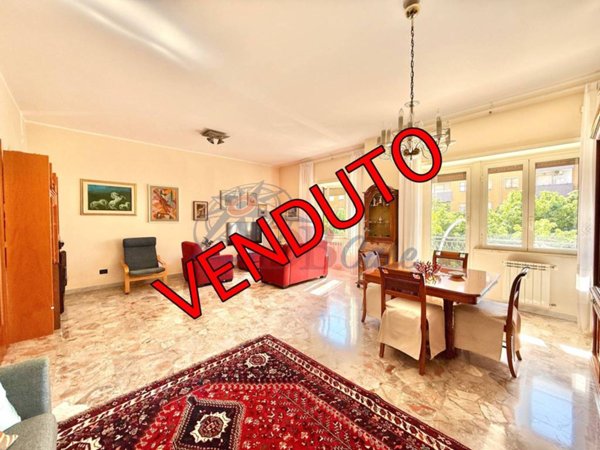 appartamento in vendita a Roma in zona Tuscolano