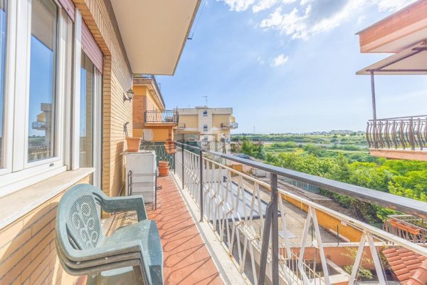 appartamento in vendita a Roma in zona Montespaccato