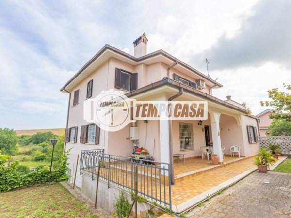 appartamento in vendita a Roma in zona Monte Migliore