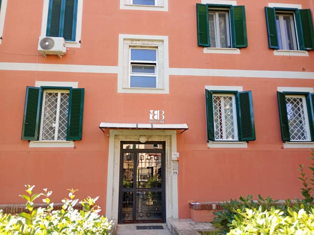 appartamento in vendita a Roma in zona Prenestino-Centocelle