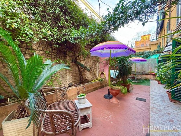 appartamento in vendita a Roma in zona Prenestino-Centocelle