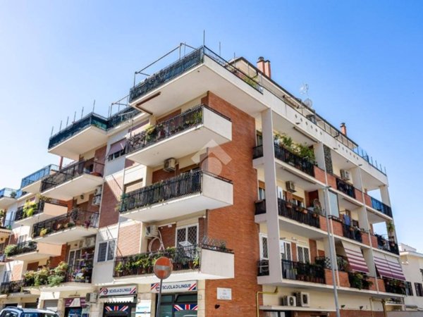 appartamento in vendita a Roma in zona Torrevecchia