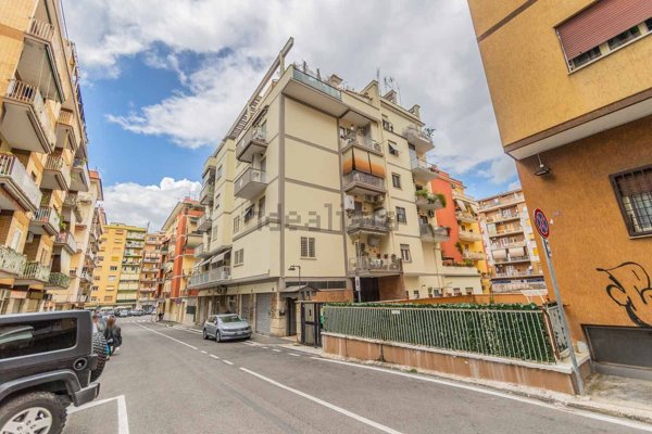 appartamento in vendita a Roma in zona Prenestino-Centocelle