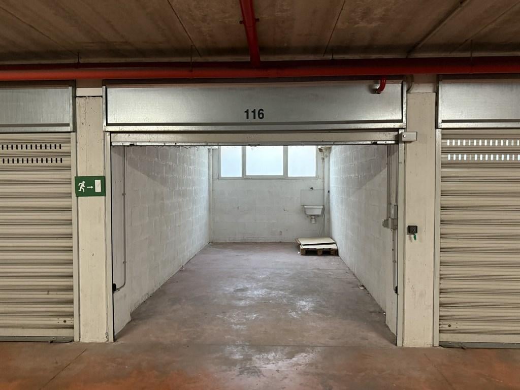 appartamento in vendita a Roma in zona Lunghezza