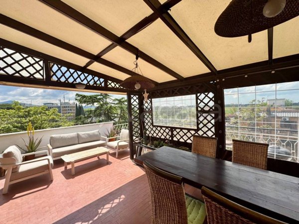 appartamento in vendita a Roma in zona Romanina