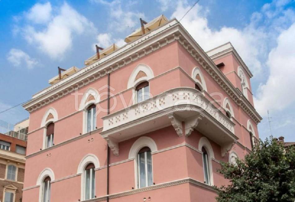 negozio in vendita a Roma in zona Trieste