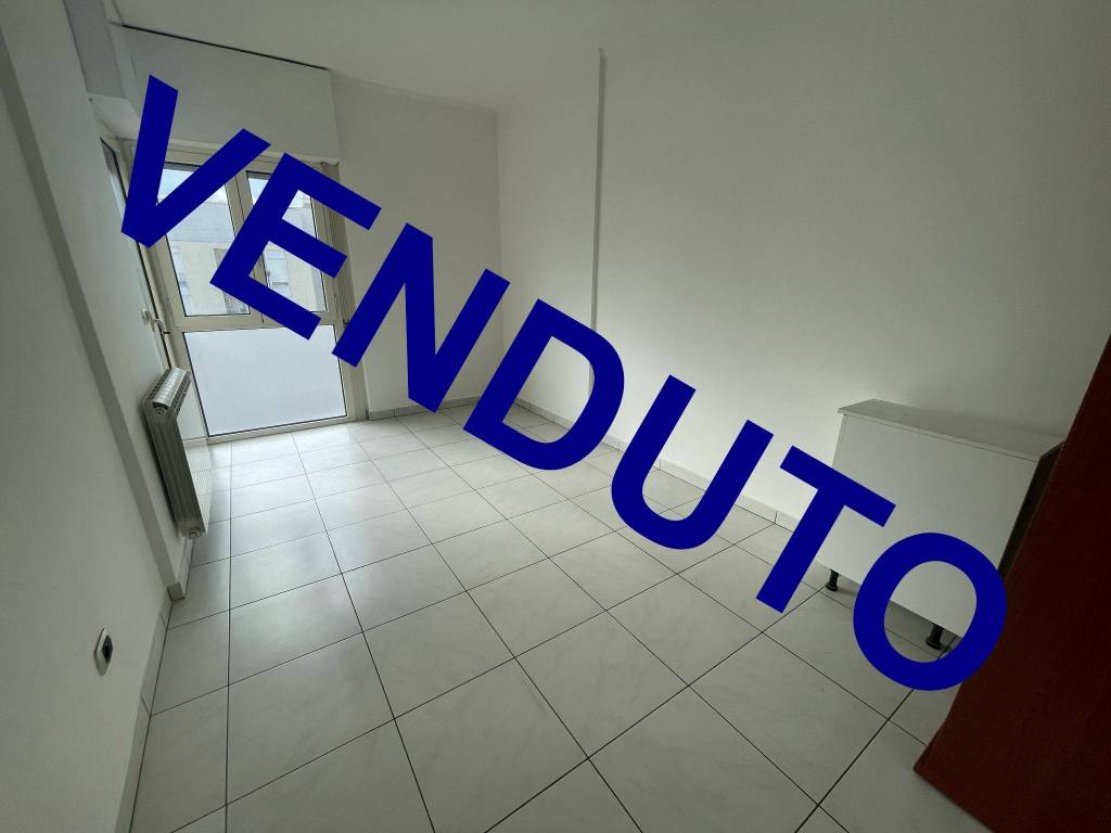 appartamento in vendita a Roma in zona Torrino