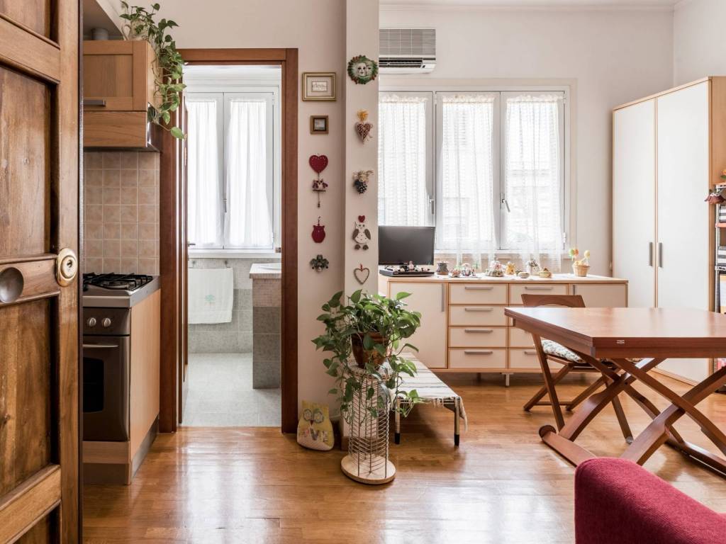 appartamento in vendita a Roma in zona Ostia