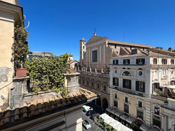 appartamento in vendita a Roma in zona Campo Marzio