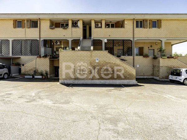 appartamento in vendita a Roma in zona Tor Cervara