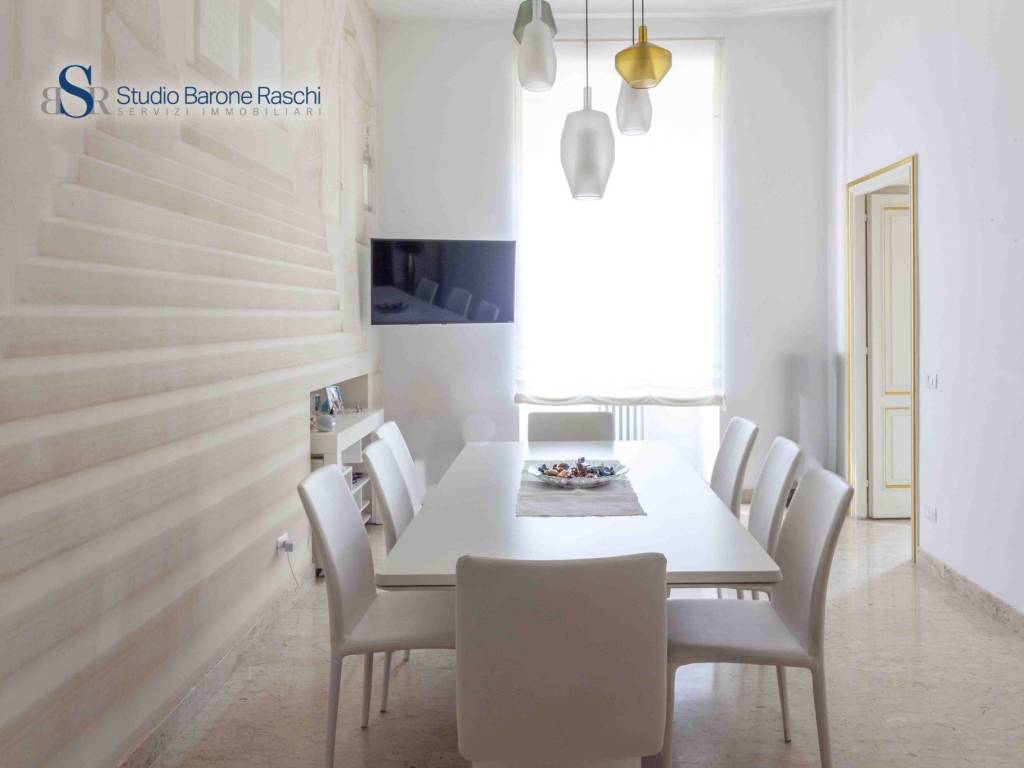 appartamento in vendita a Roma in zona Celio