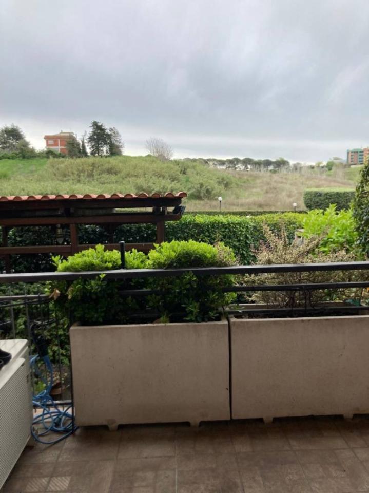 appartamento in vendita a Roma in zona Spallette