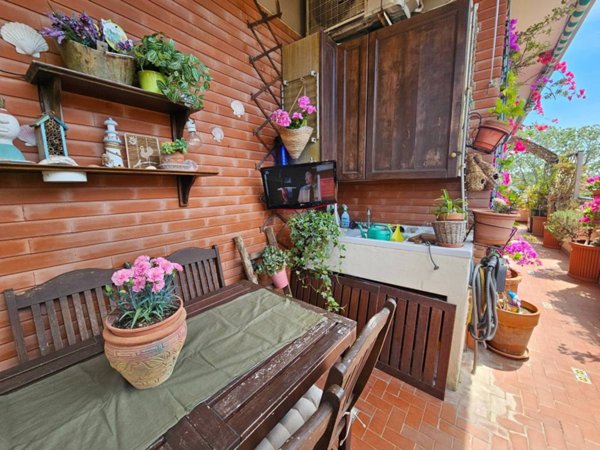 appartamento in vendita a Roma in zona Ostia