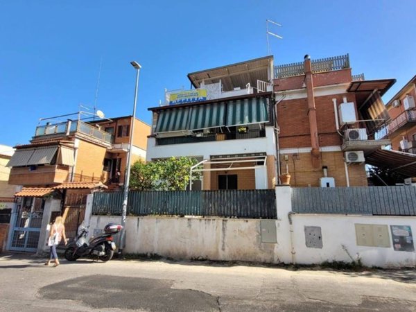 appartamento in vendita a Roma in zona Aurelio