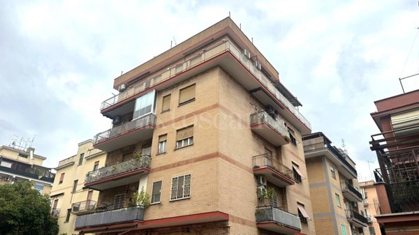 appartamento in vendita a Roma in zona Prenestino-Centocelle