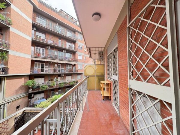appartamento in vendita a Roma in zona Monte Sacro/Talenti
