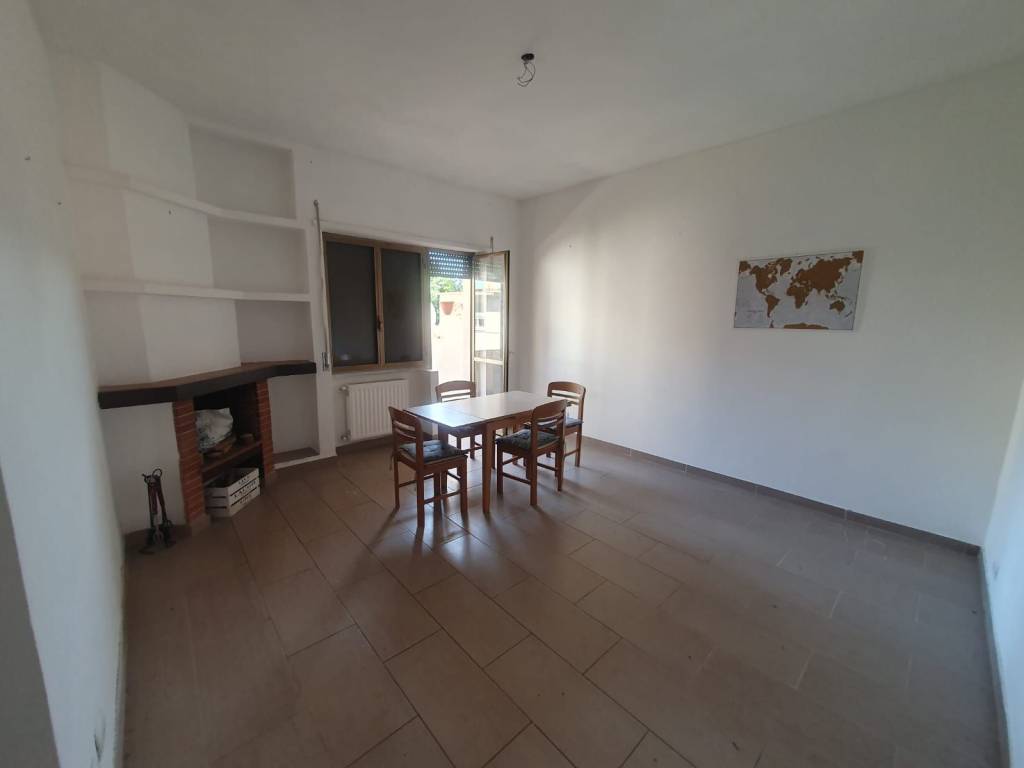 appartamento in vendita a Roma in zona Vitinia
