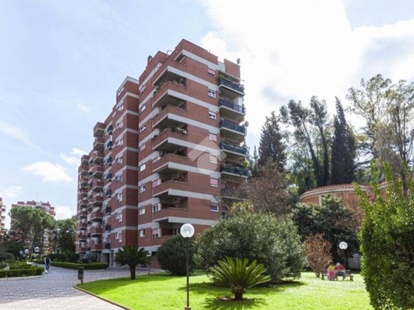 appartamento in vendita a Roma in zona Ardeatino