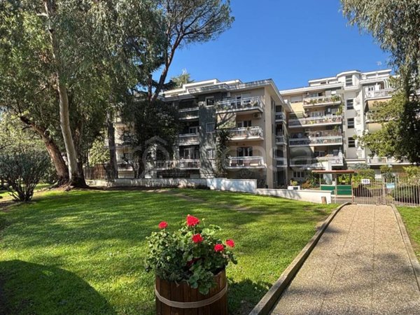 appartamento in vendita a Roma in zona Tuscolano