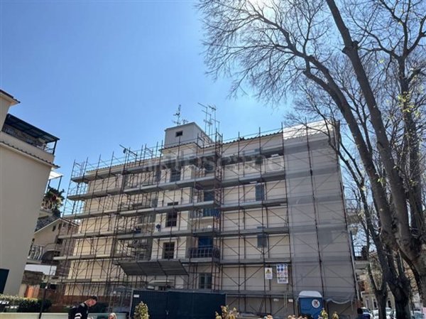 appartamento in vendita a Roma in zona Vitinia