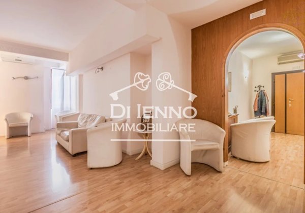 appartamento in vendita a Roma in zona Tor di Quinto
