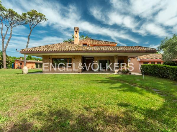 casa indipendente in vendita a Roma in zona Pantan Monastero