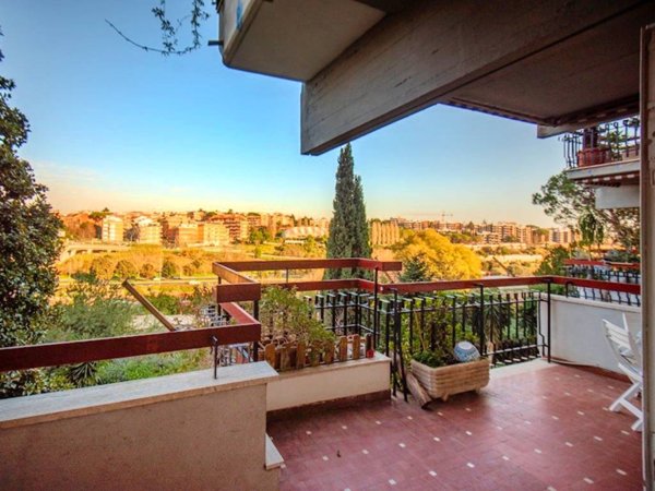 appartamento in vendita a Roma in zona Gianicolense