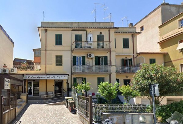 appartamento in vendita a Roma in zona Finocchio