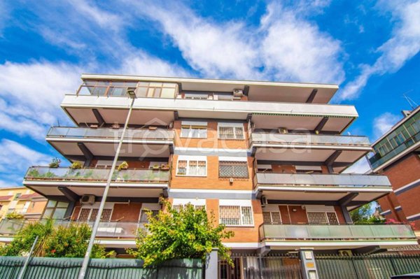 appartamento in vendita a Roma in zona Torrevecchia