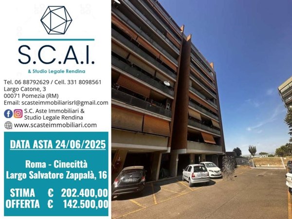appartamento in vendita a Roma in zona Cinecittà