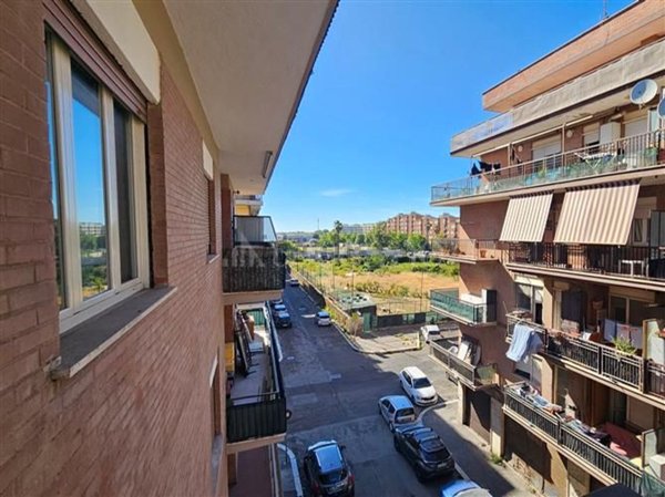 appartamento in vendita a Roma in zona Ostia
