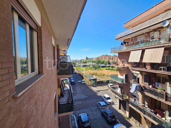 appartamento in vendita a Roma in zona Ostia Antica