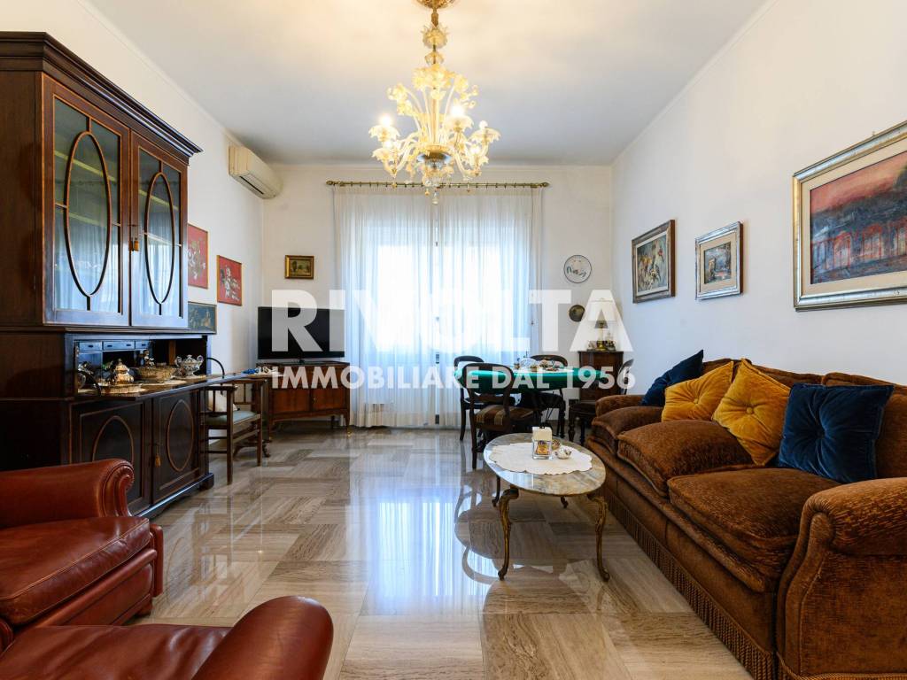 appartamento in vendita a Roma in zona Gianicolense