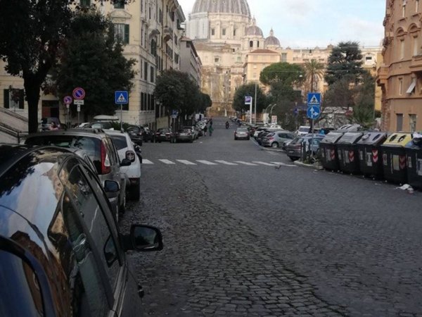 negozio in vendita a Roma in zona Aurelio