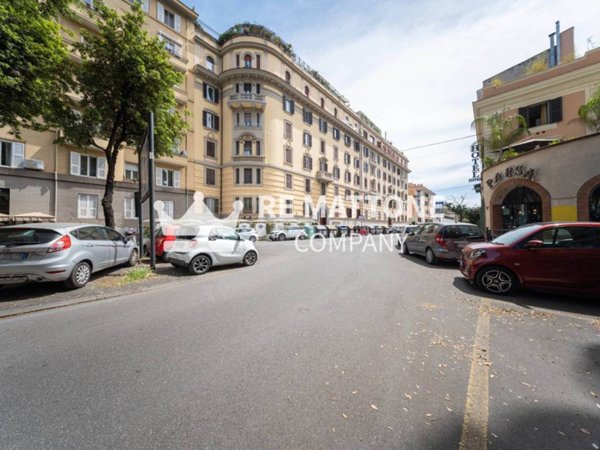 negozio in vendita a Roma in zona Trieste