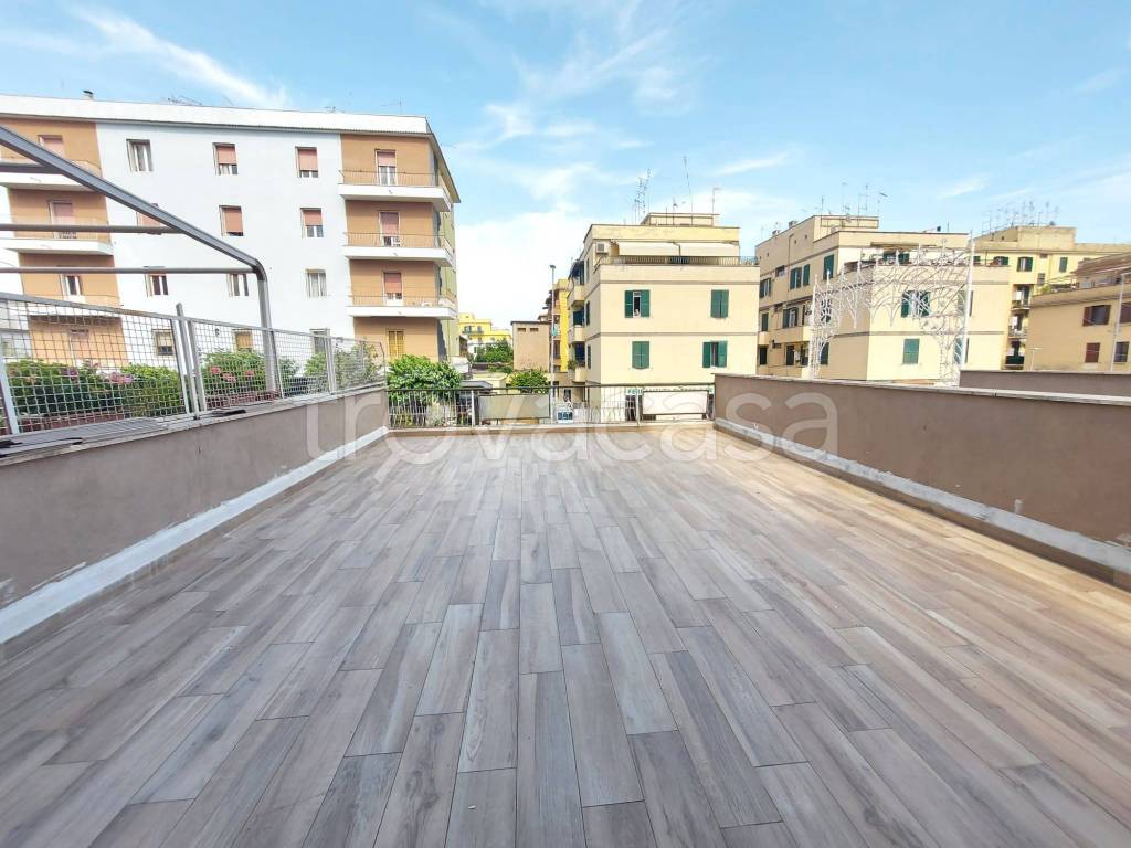 appartamento in vendita a Roma in zona Tor Sapienza